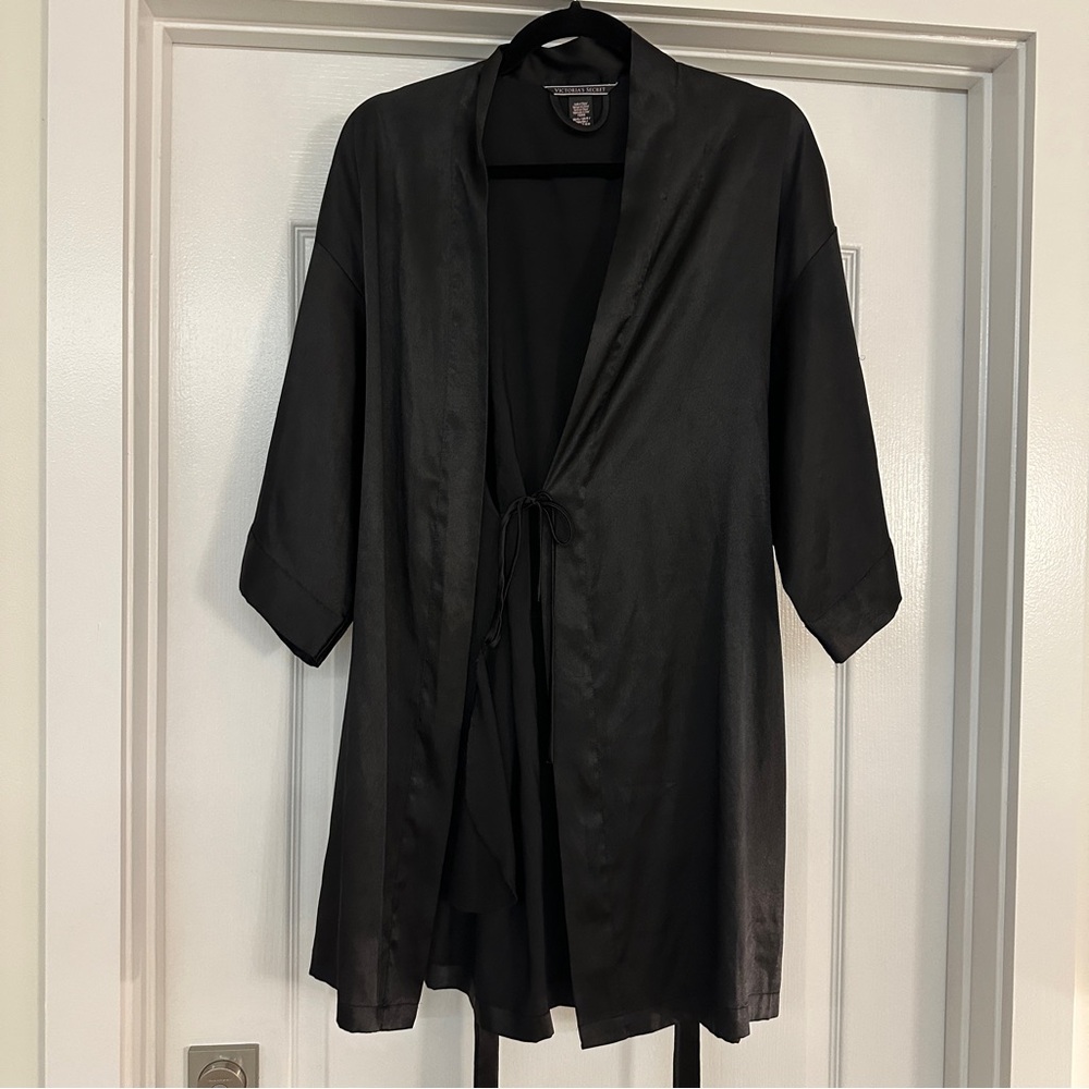 Victoria Secret Black Silk Robe 🖤